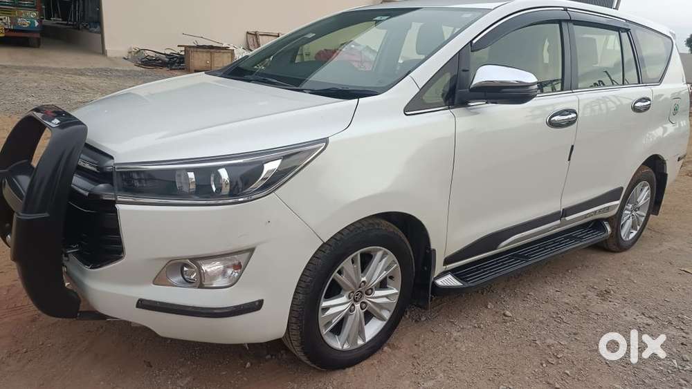 Toyota Innova Crysta Diesel 2019
