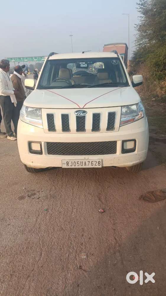 Mahindra Tuv 300 2018 Diesel Good Condition