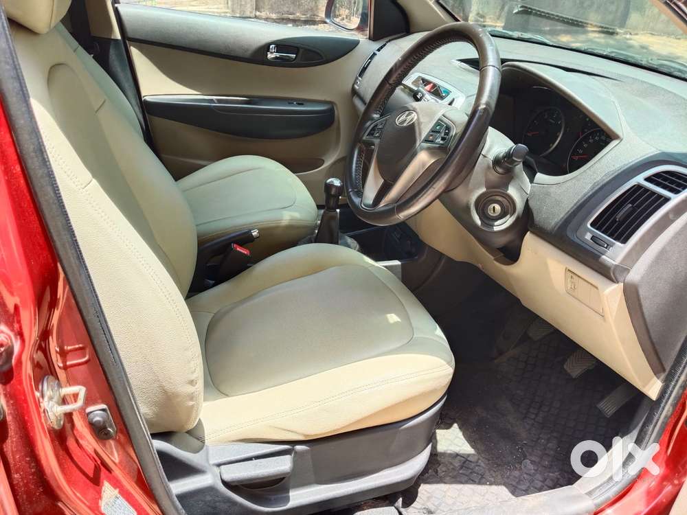 Hyundai I20 Sportz 1.2 Bs-iv, 2012, Petrol