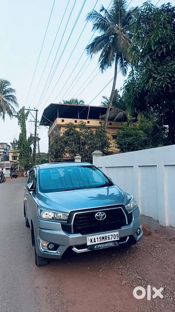 Toyota Innova Crysta 2019 Diesel Well Maintained