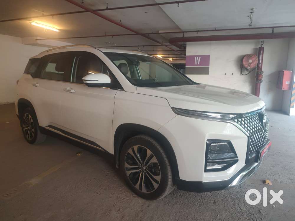 Mg Hector Plus Sharp Pro 1.5 Turbo Petrol Cvt 6 Str, 2023, Petrol