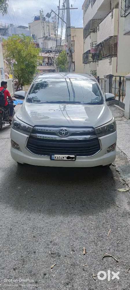 Toyota Innova Crysta V 8 Seater 2017 Diesel