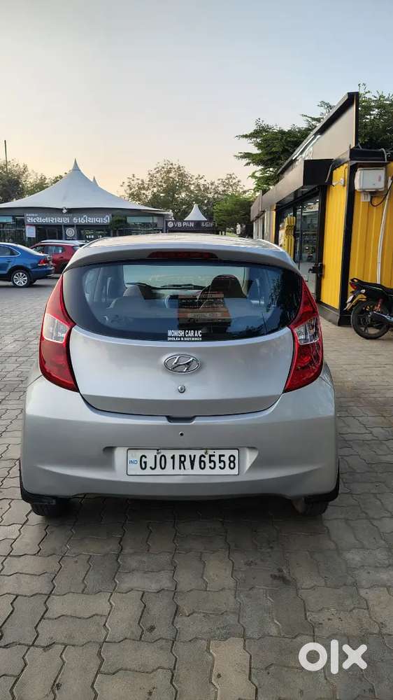 Hyundai Eon 2017 Cng & Hybrids Well Maintained