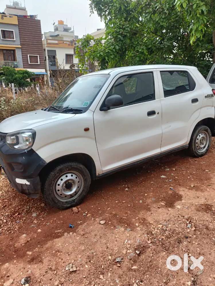 2nd Owner Maruti Suzuki S-presso Lxi Cng 2002
