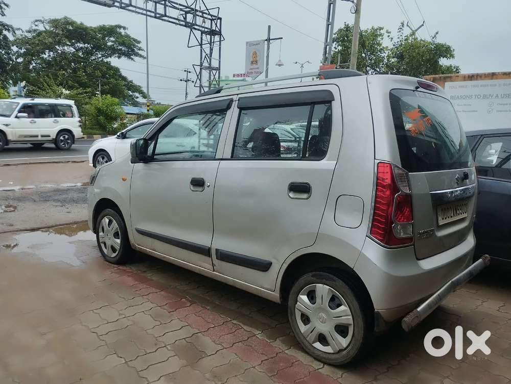 Maruti Suzuki Wagon R Vxi Amt1.2, 2017, Petrol