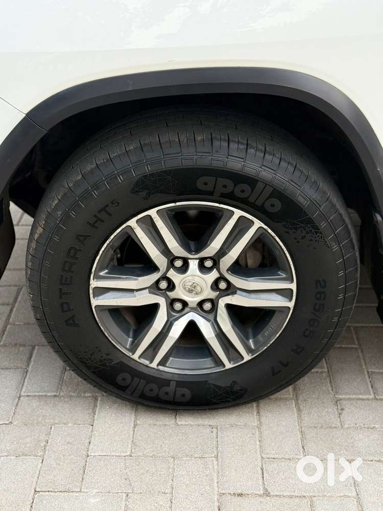 Toyota Fortuner 4x2 At 2.8 Diesel, 2019, Diesel
