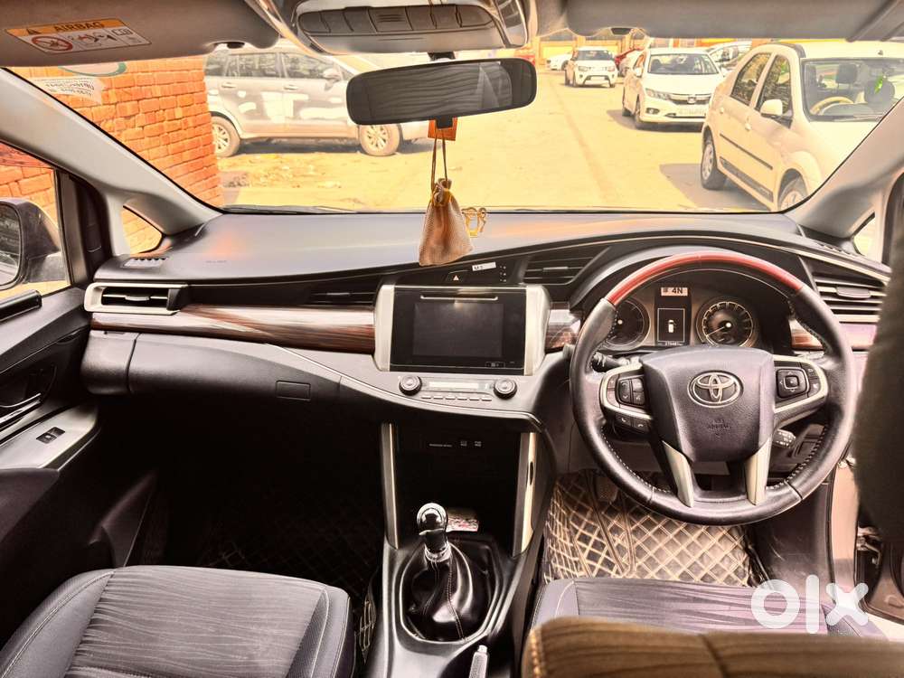 Toyota Innova Crysta 2.4 V, 2019, Diesel