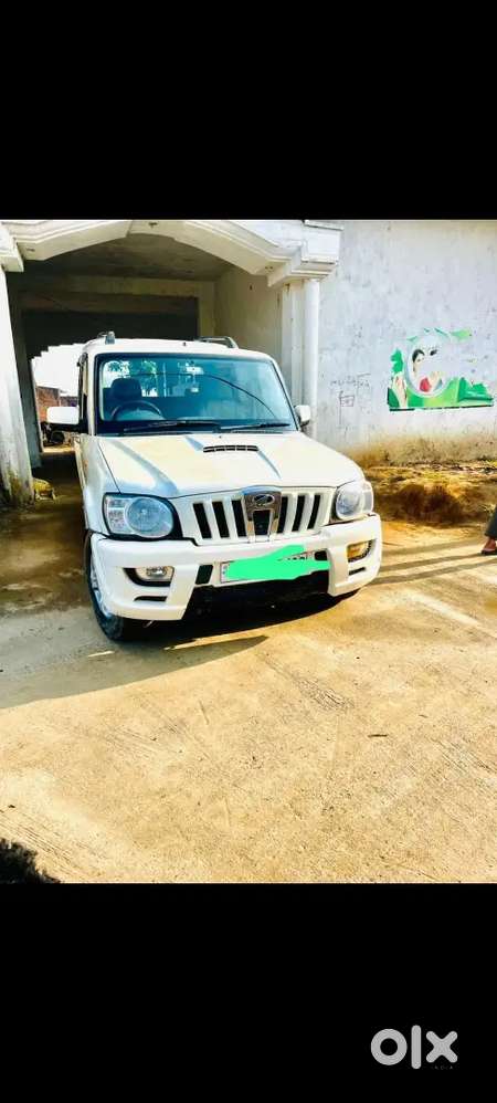 Mahindra Renault Logan 2014 Diesel 2nd Owner