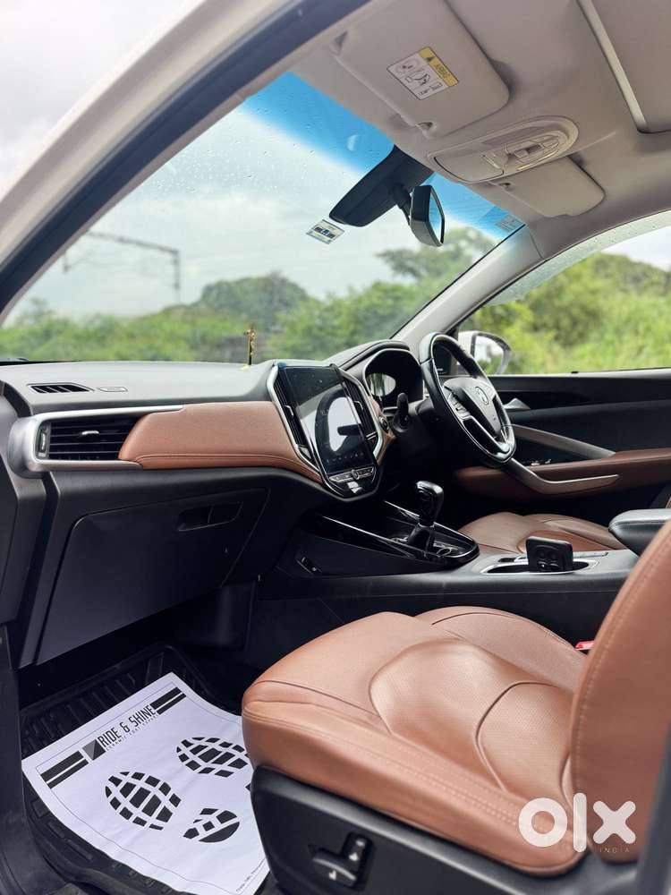 Mg Hector Plus 1.5 Sharp Turbo Cvt 6 Str, 2021, Petrol