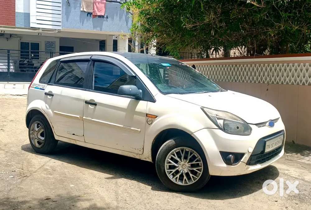 Ford Figo 1.2 Petrol 2011
