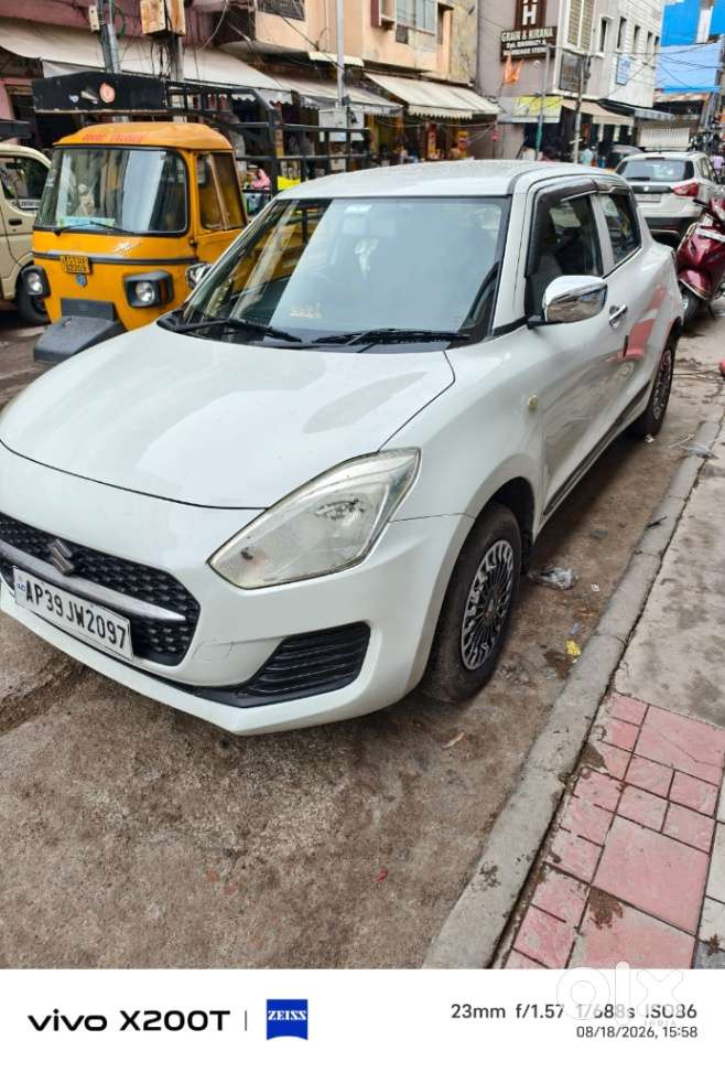 Maruti Suzuki Swift Vvt Lxi, 2021, Diesel