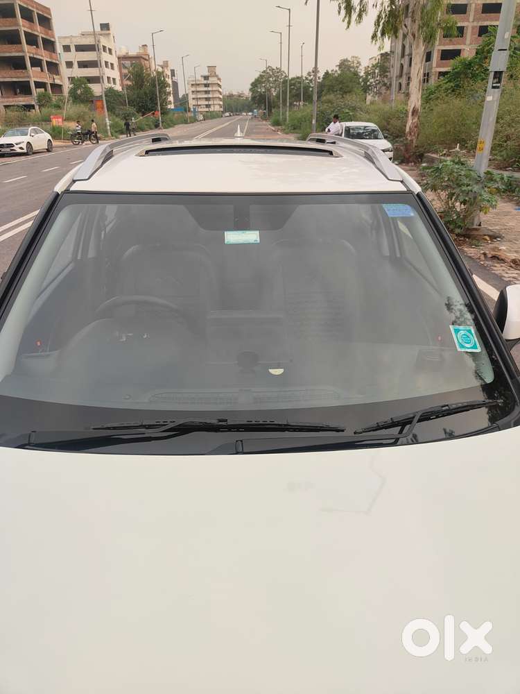 Maruti Suzuki Brezza 1.5 Zxi Plus Smart Hybrid, 2023, Petrol