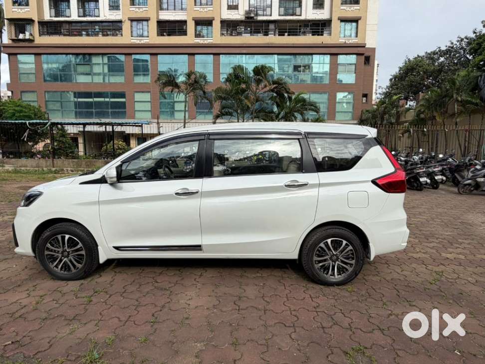 Maruti Suzuki Ertiga Zxi At Shvs, 2022, Petrol