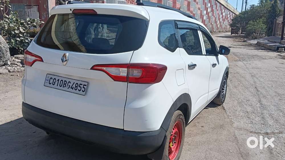 Renault Triber 1.0 Rxe, 2021, Petrol