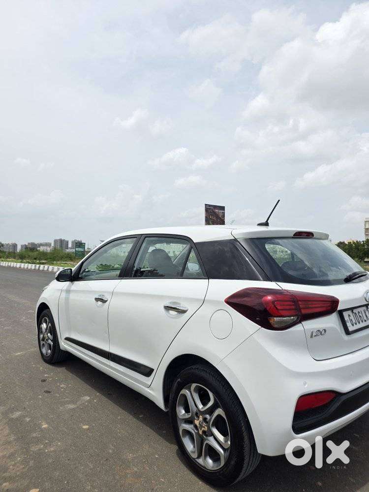 Hyundai I20 Asta (o) 1.2 Mt, 2018, Petrol