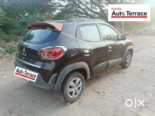 Renault Kwid 1.0 Rxt 02 Anniversary Edition, 2017, Petrol