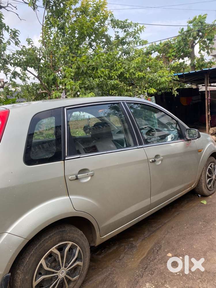 Ford Figo 2011 Petrol Car