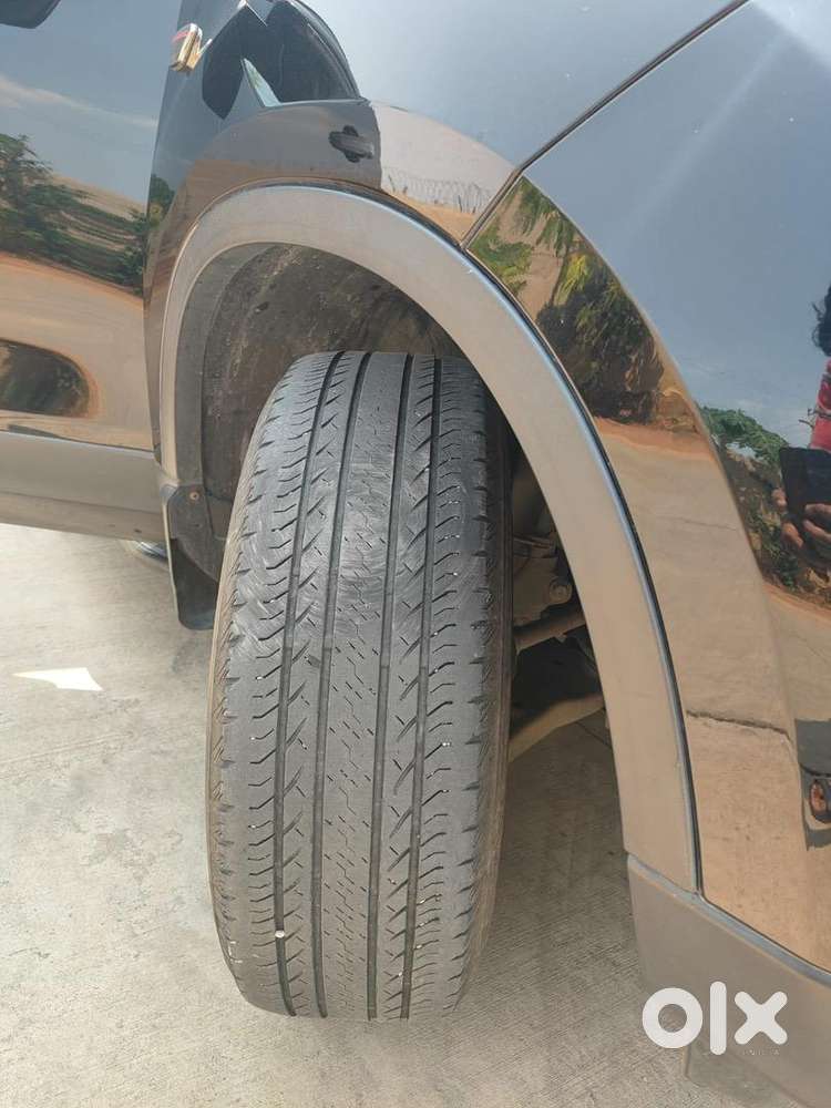 Tata Safari Red Dark Edition Xza+ Diesel Automatic