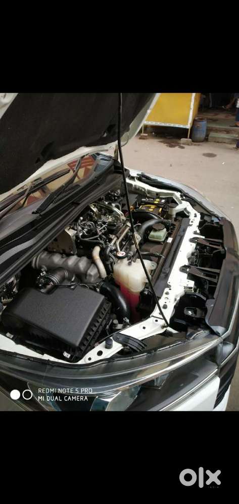Toyota Innova Crysta 2.4 Gx 8 Str, 2017, Diesel