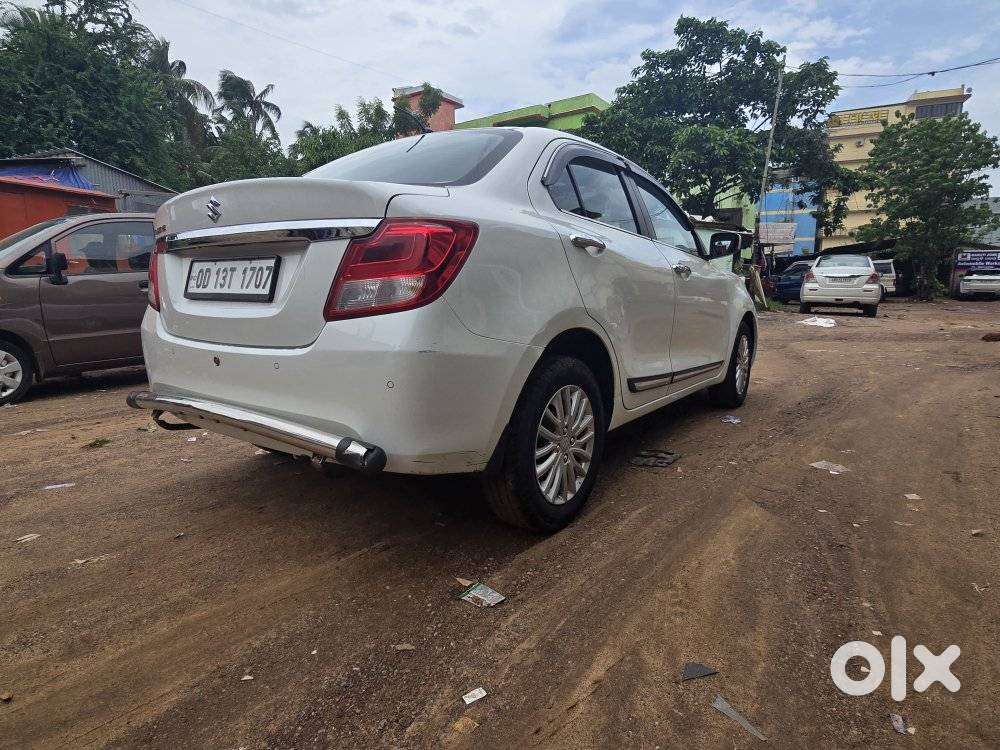 Maruti Suzuki Dzire 1.2 Zxi, 2023, Petrol