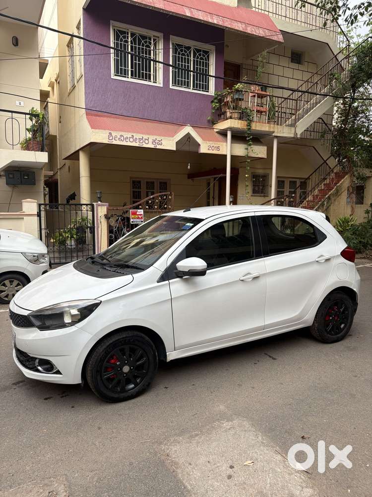 Tata Tiago 1.2 Revotron Xz Plus, 2017, Petrol