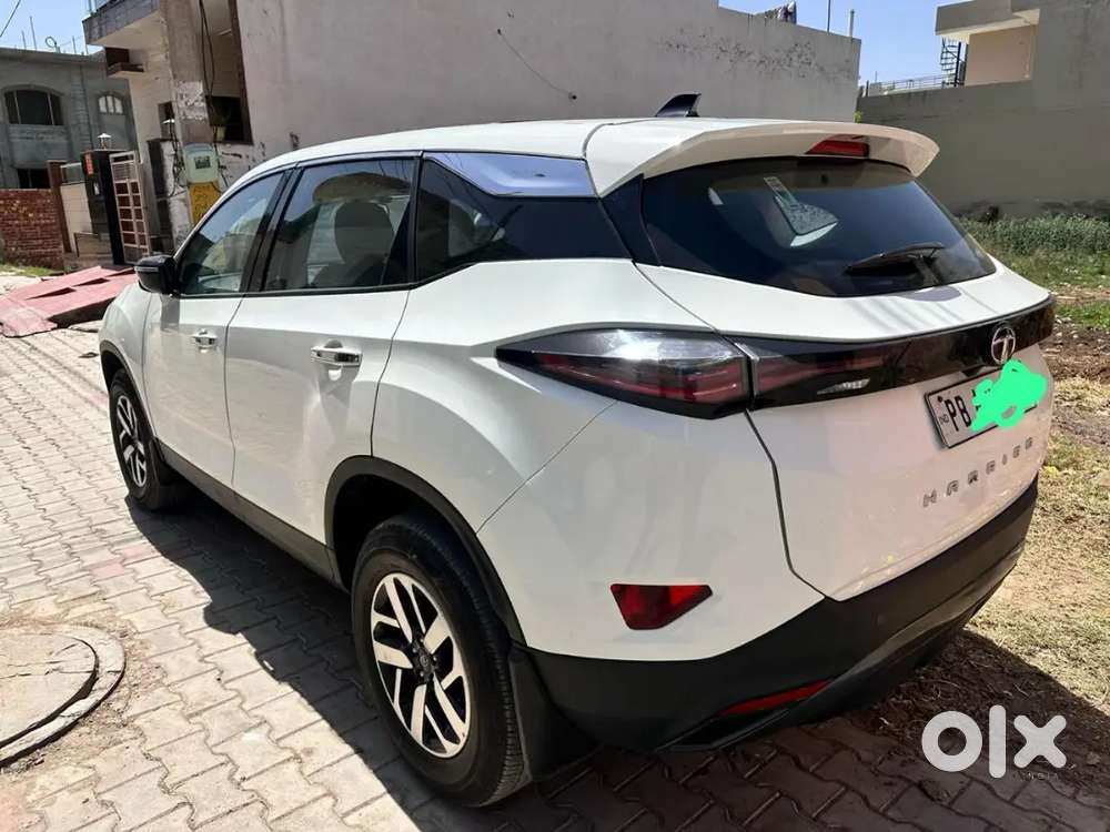 Tata Harrier Top End Model Service Record
