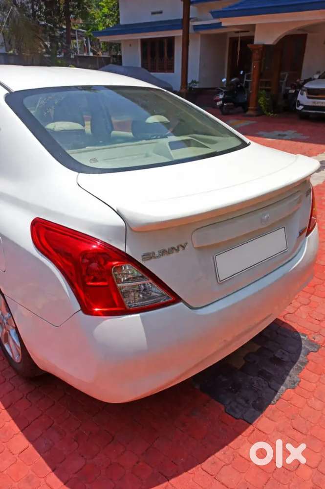 Nissan Sunny 2012 Diesel Good Condition