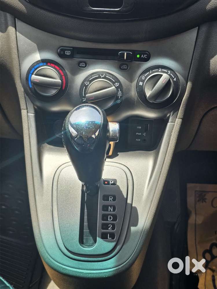 Hyundai I10 Sportz At, 2011, Petrol