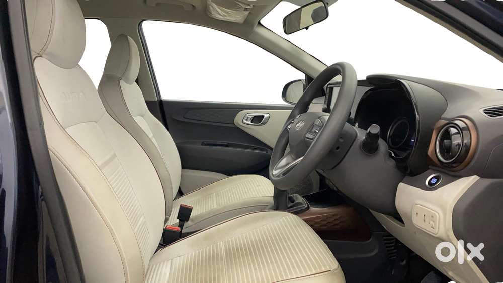Hyundai Aura 1.2 Sx Cng, 2024, Cng & Hybrids