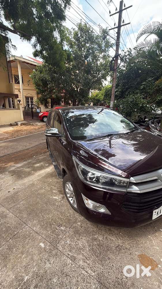 Toyota Innova Crysta 2017
