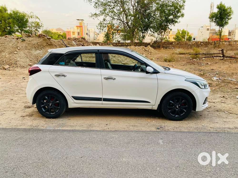 Hyundai I20 Sportz 1.2 Vtvt, 2020, Petrol