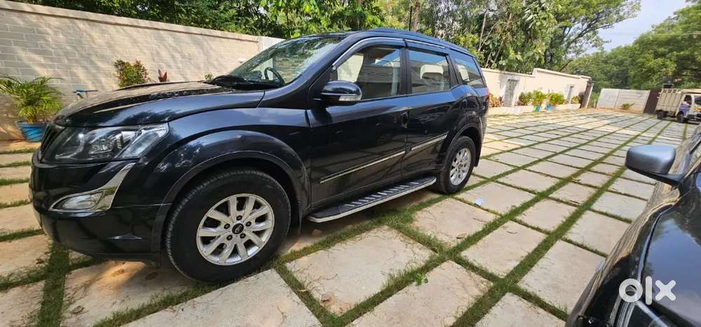 First Owner  Mahindra W8 Xuv500 Diesel Manual 2016