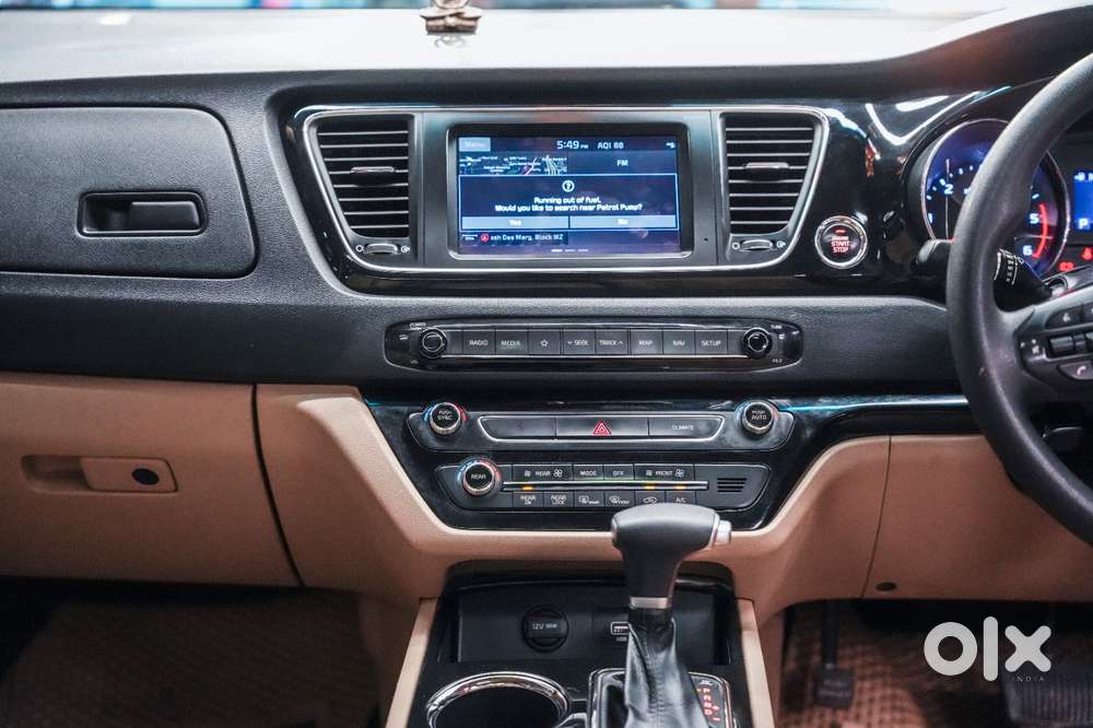 Kia Carnival Limousine, 2021, Diesel