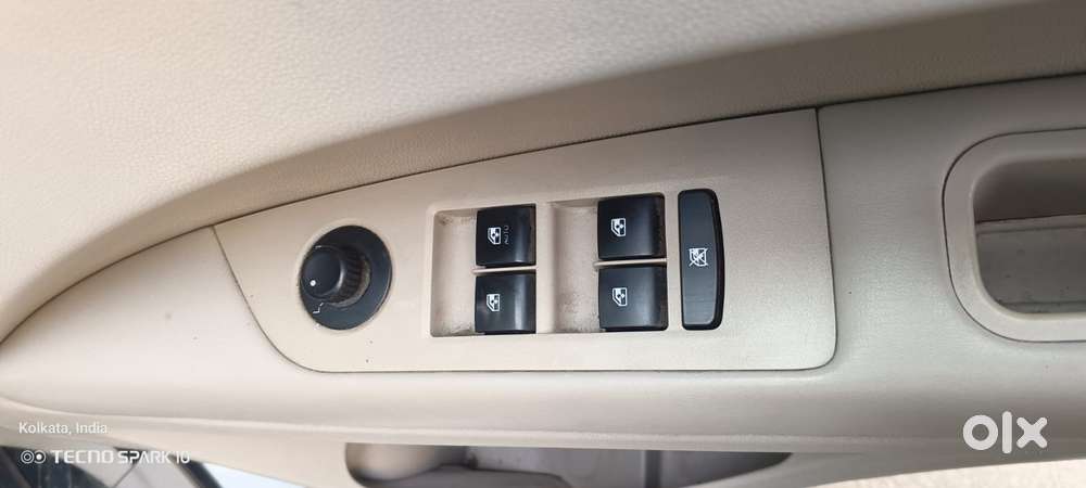 Mahindra Marazzo M6, 2020, Diesel