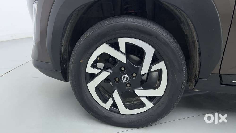 Nissan Magnite Xv Turbo, 2022, Petrol