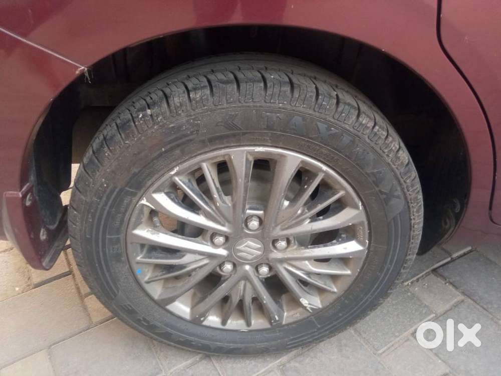 Maruti Suzuki Ertiga 1.5 Zxi Plus Shvs, 2021, Petrol