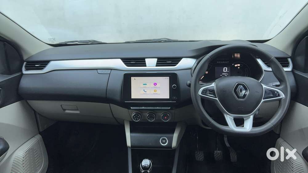 Renault Triber Rxz, 2021, Petrol
