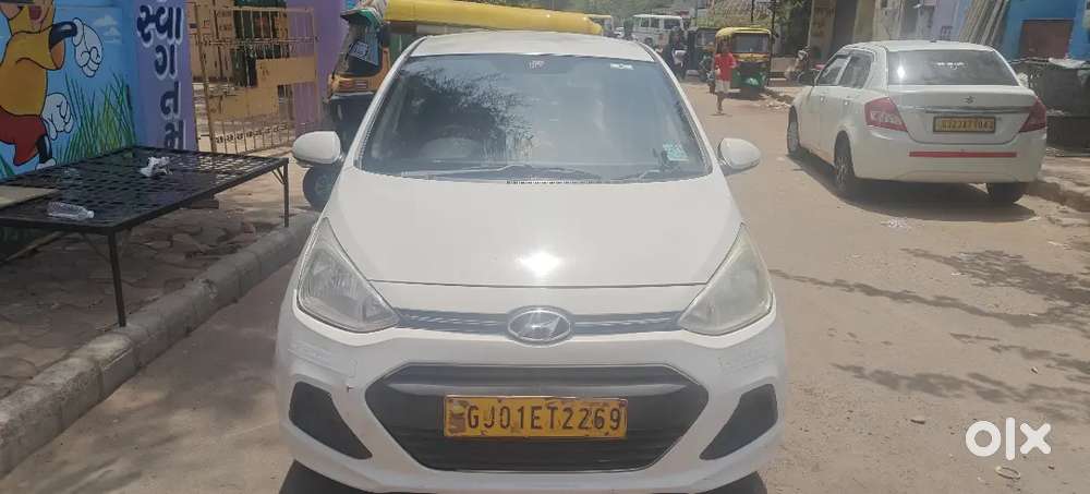 Hyundai Xcent 2017 Cng & Hybrids 215000 Km Driven