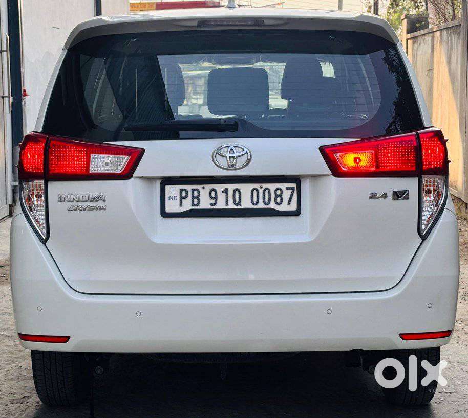 Toyota Innova Crysta, 2022, Diesel