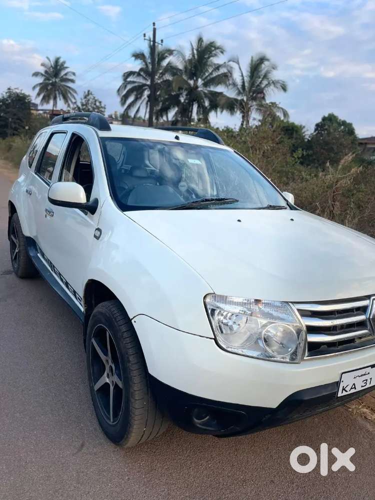 Renault Duster 2014 Diesel 90000 Km Driven