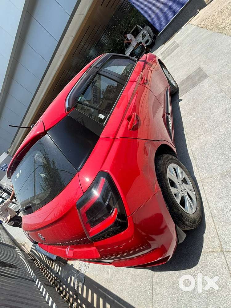 Maruti Suzuki Swift Zxi 2024
