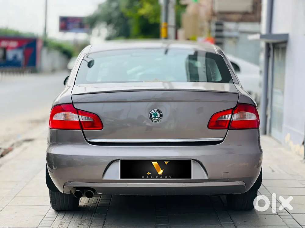 2013 Skoda Superb Elegance 1.8tsi,manual–luxury At An Unbeatable Price