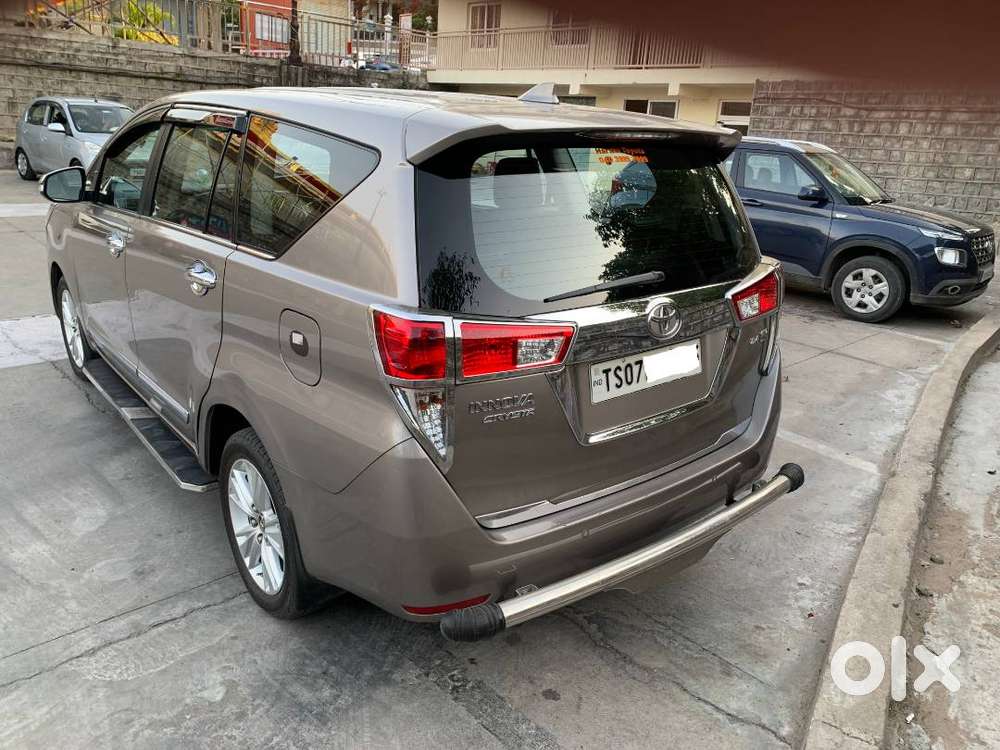 Toyota Innova Crysta 2.4zx 2017 - Only 55,000 Kms  Bronze  Excellent