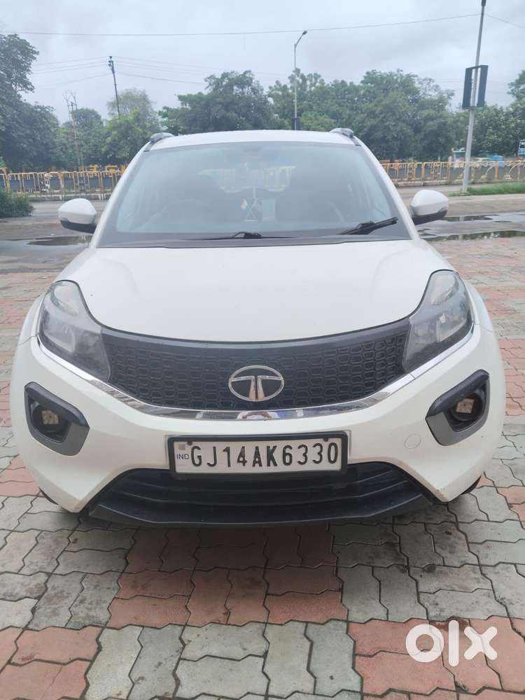 Tata Nexon 1.5 Revotorq Xt, 2018, Diesel