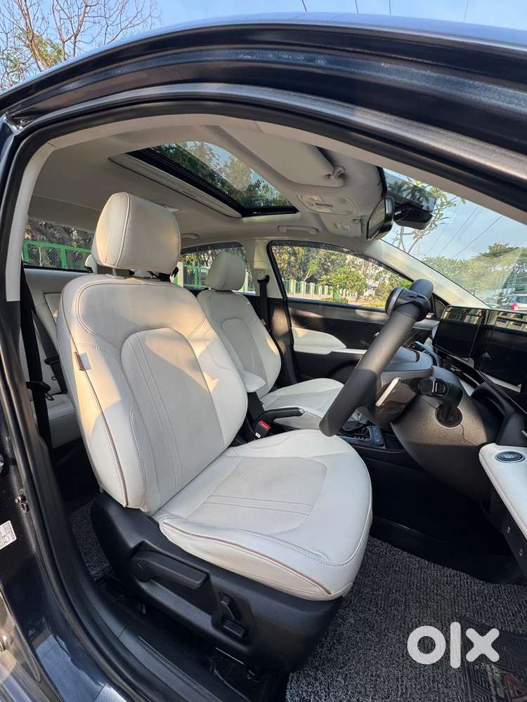 Hyundai Verna Sx 1.5 Petrol Ivt, 2023, Petrol