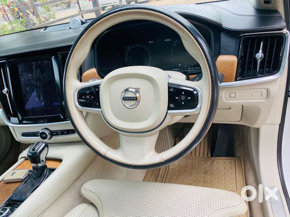 Volvo S90 D4 Inscription, 2017, Diesel