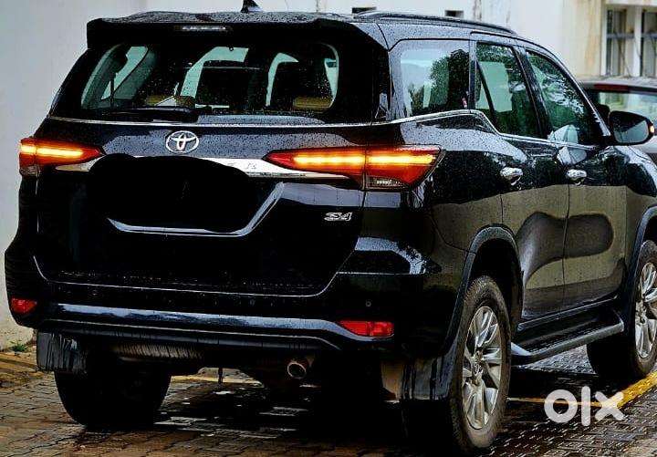 Toyota Fortuner 4x4 At 2.8 Diesel, 2022, Diesel