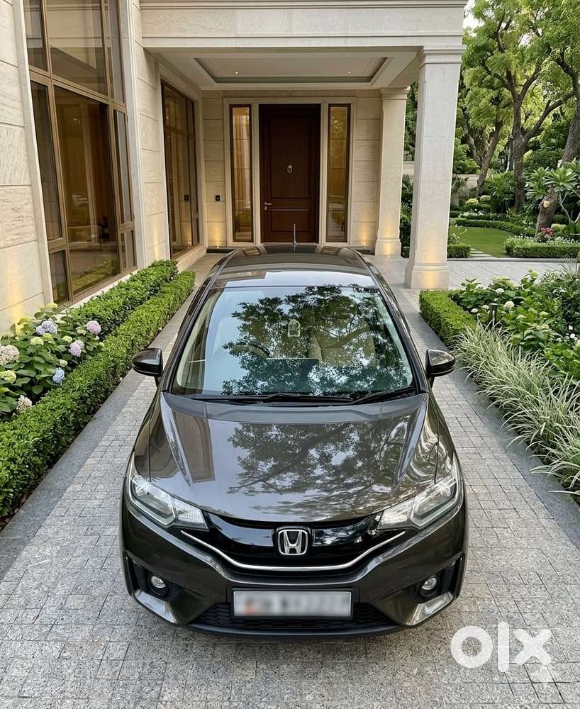 Honda Jazz V Automatic, 2017, Petrol