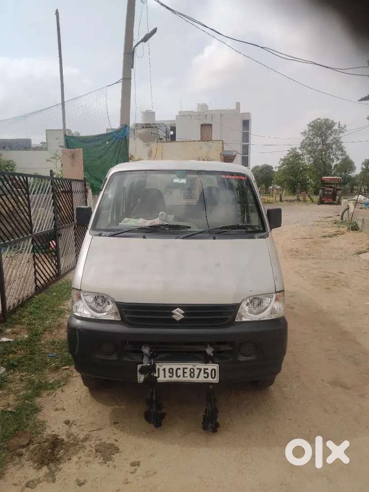 Maruti Suzuki Eeco 2016