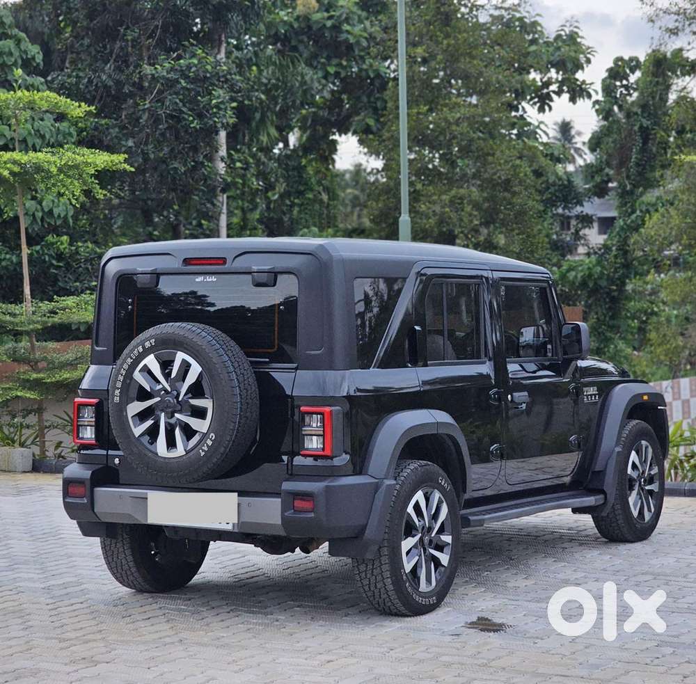 Mahindra Roxx Automatic 2024
